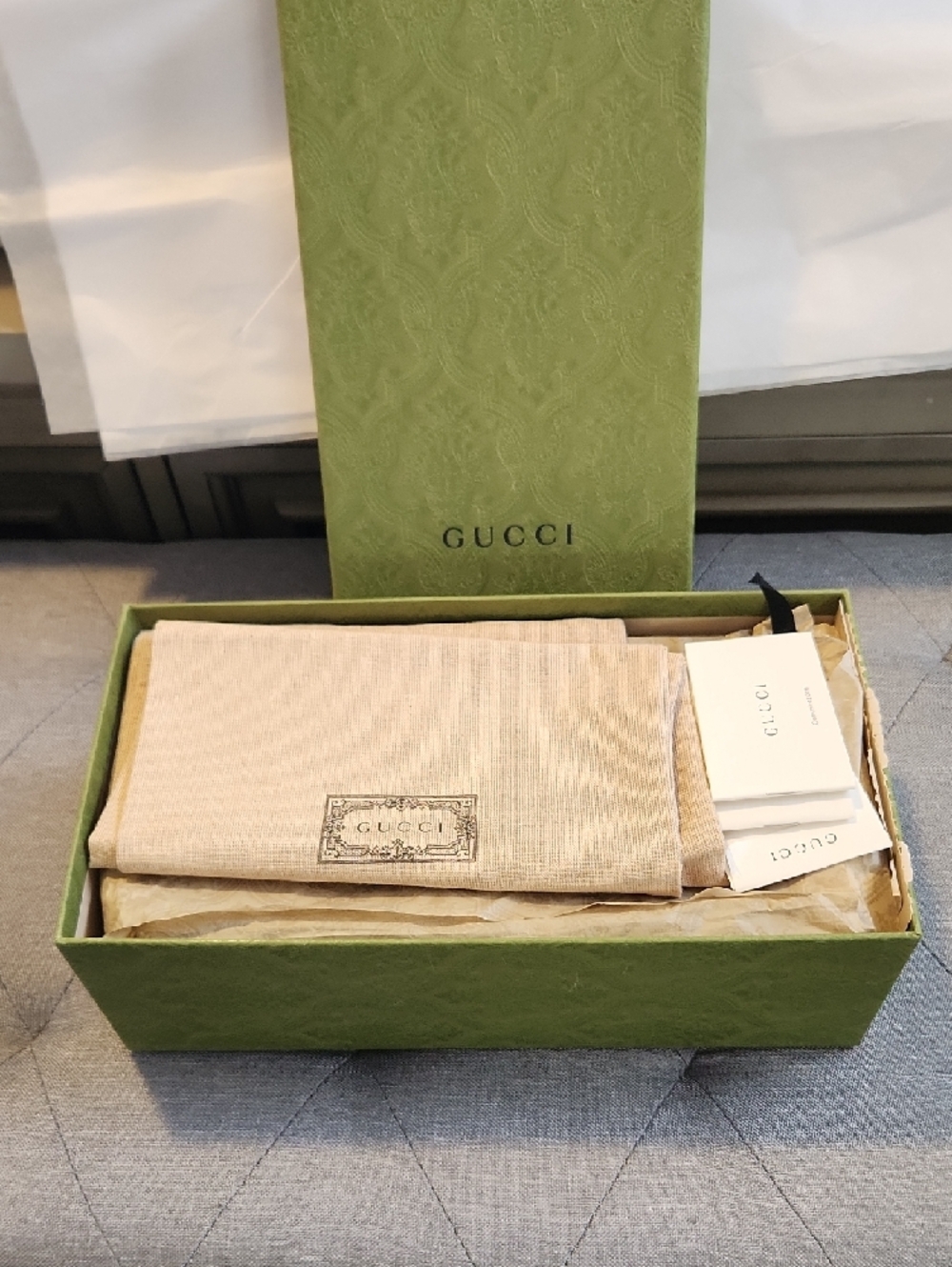 Gucci Black Crystal-Patterned Open-Toe Heels - Picture 13 of 13